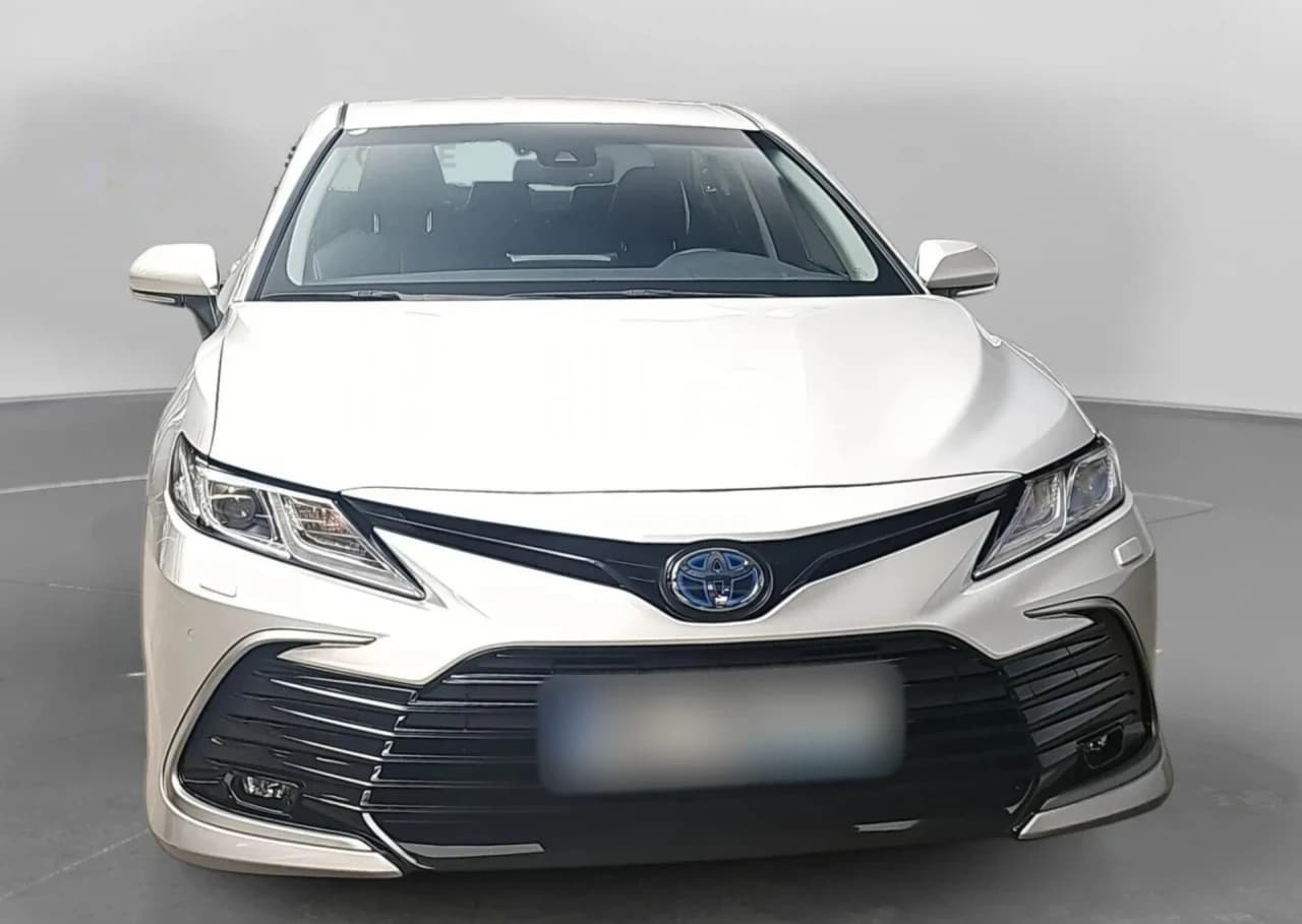 Toyota Camry 2.5 Hybrid Prestige CVT 2023 - używany samochód w leasingu