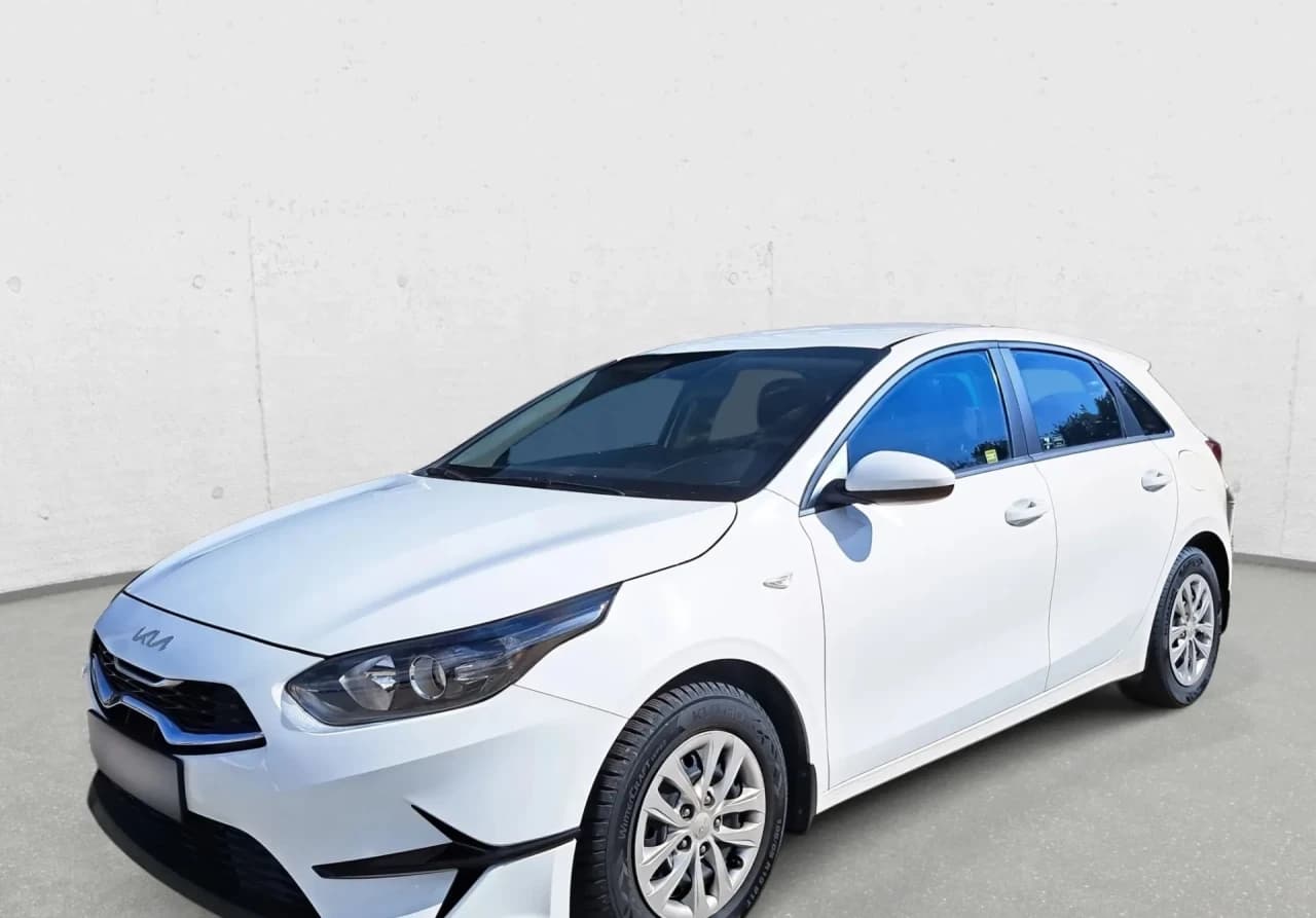 Kia Ceed 1.0 T-GDI M 2023 - używany samochód w leasingu