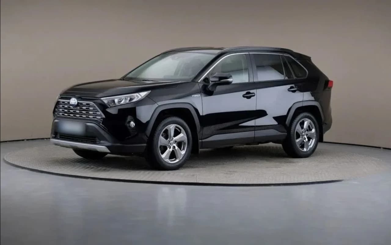 Toyota RAV4 2.5 Hybrid Comfort 4x4 2021 - używany samochód w leasingu