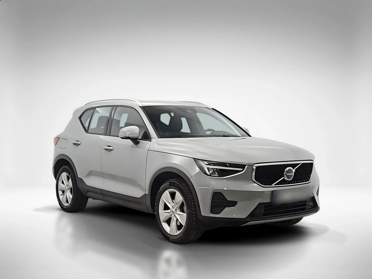 Volvo XC 40 T2 Core aut 2024 - używany samochód w leasingu
