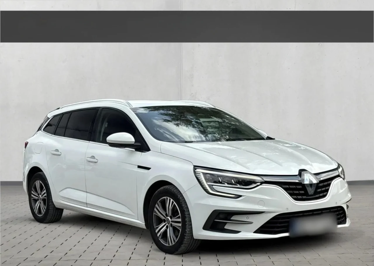 Renault Megane 1.5 Blue dCi Equilibre 2023 - używany samochód w leasingu