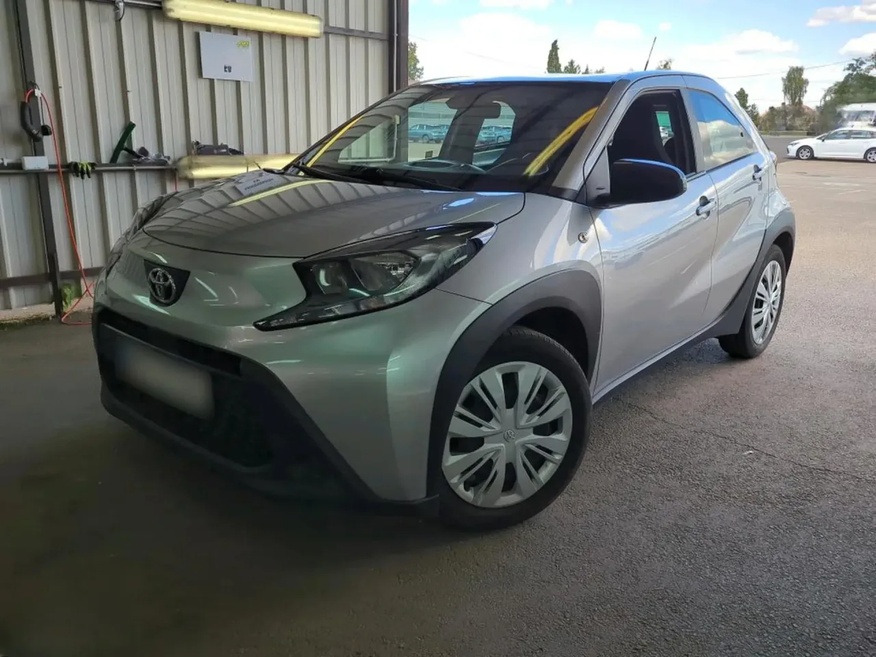 Toyota Aygo X 1.0 VVT-i Comfort 2022 - вживаний автомобіль в лізингу