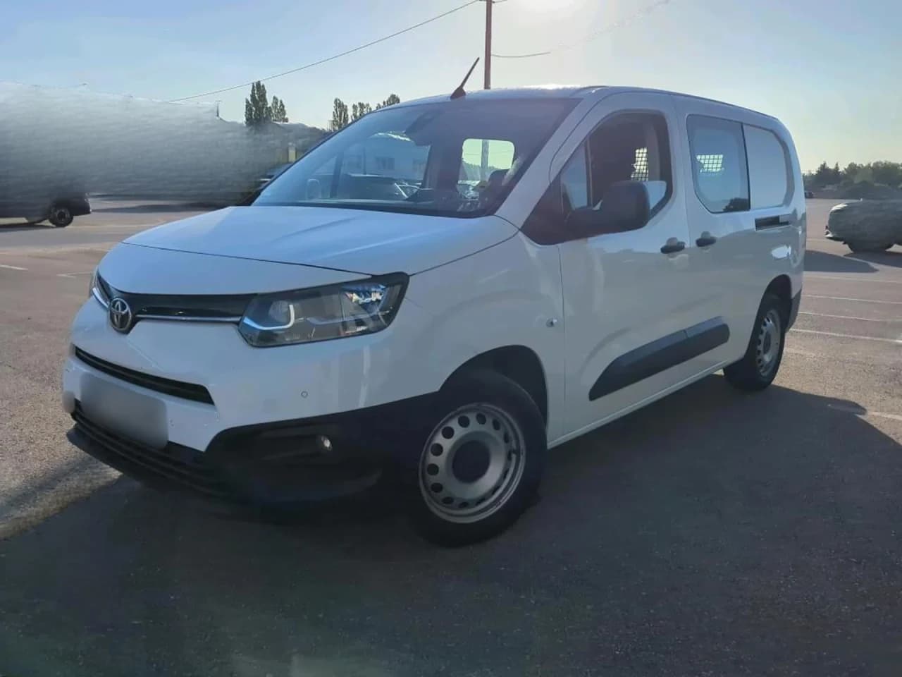 Toyota Proace City 1.5 D-4D Long 2,3t Active (bryg.) 2022 - вживаний автомобіль в лізингу
