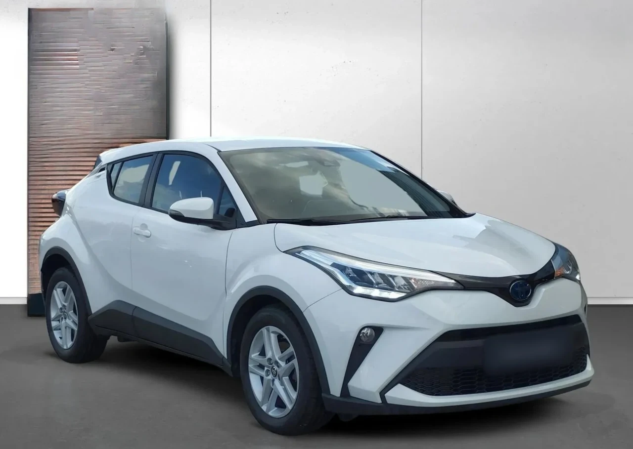 Toyota C-HR 1.8 Hybrid GPF Comfort 2022 - używany samochód w leasingu