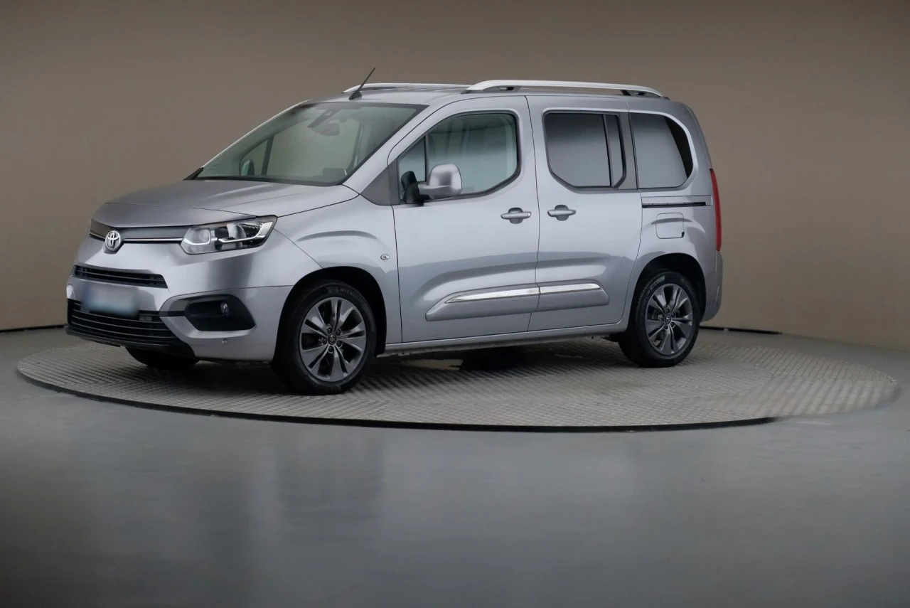 Toyota Proace City Verso 1.5 D-4D Family 2021 - used car for lease