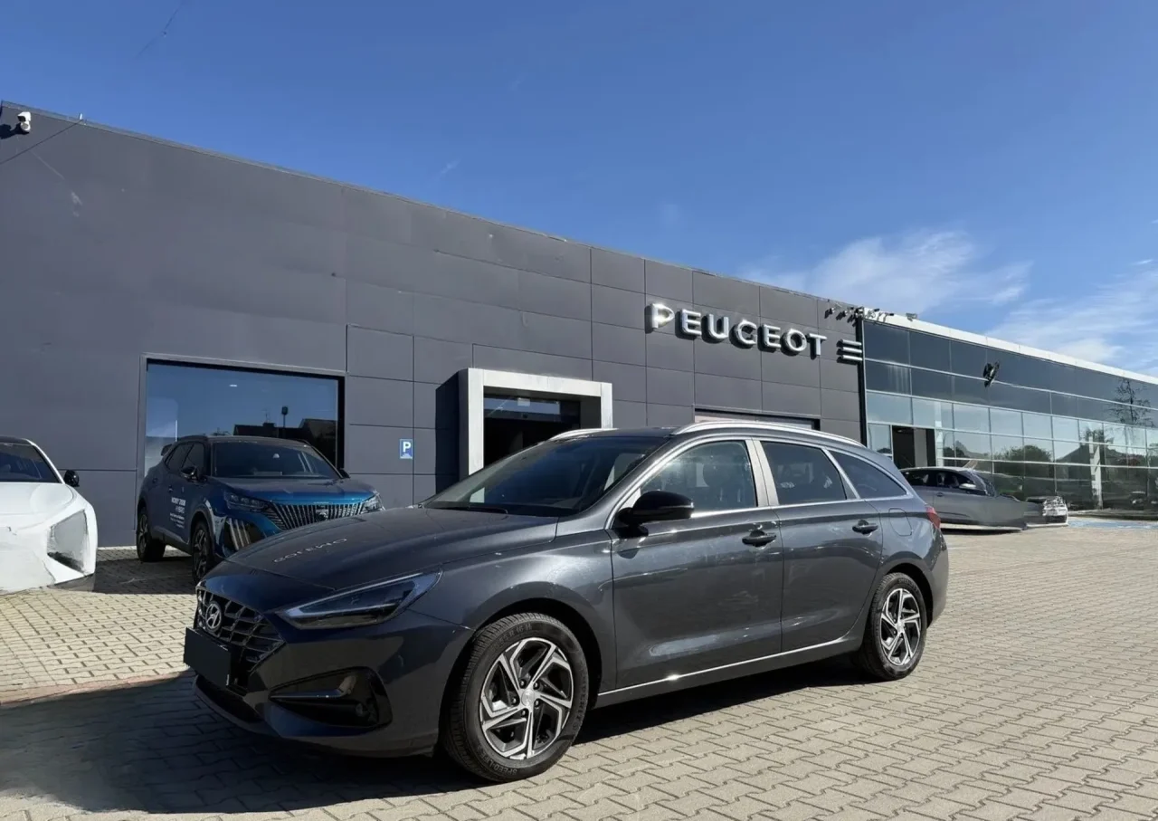 Hyundai i30 1.0 T-GDI Smart 2022 - вживаний автомобіль в лізингу