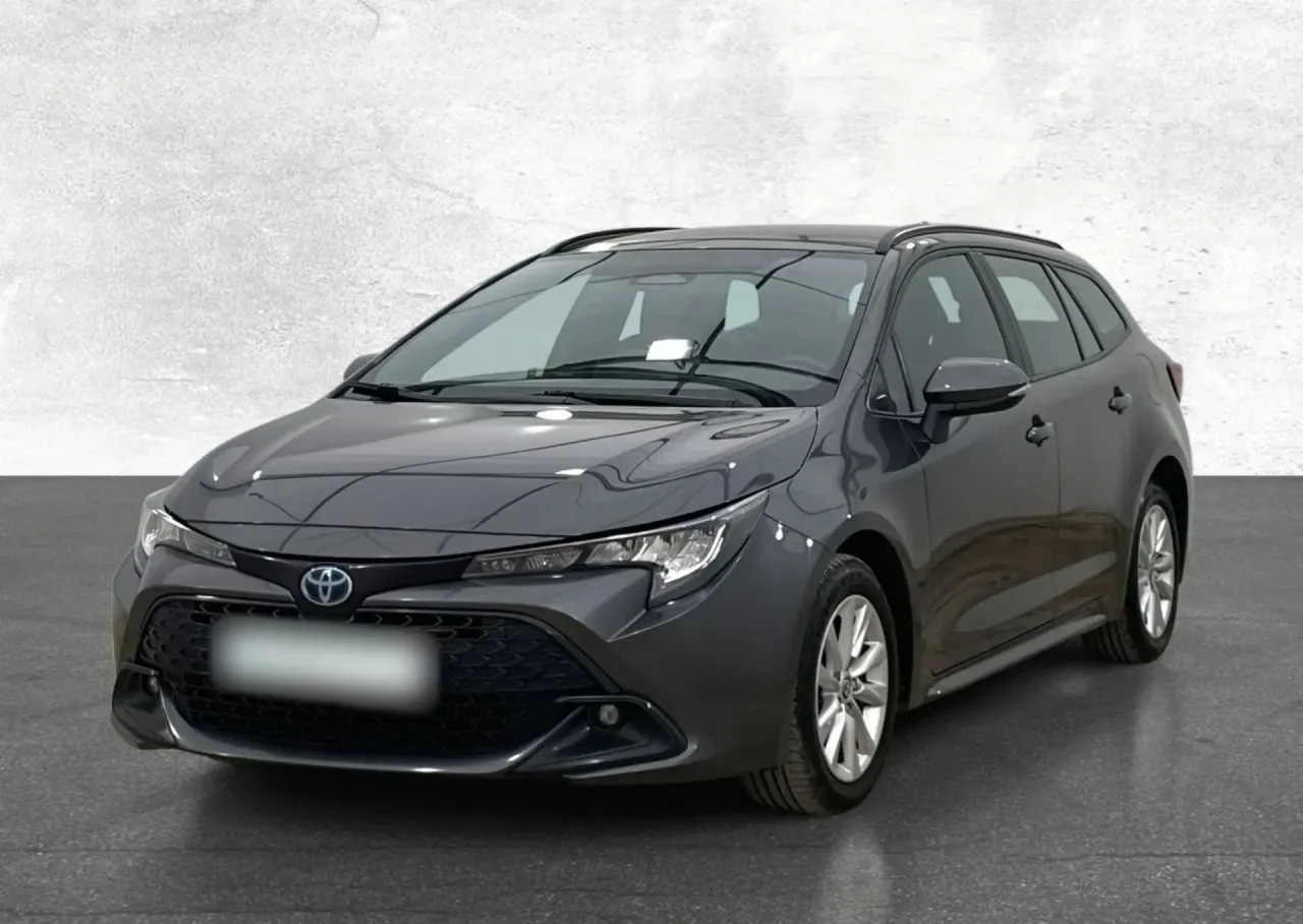 Toyota Corolla 1.8 Hybrid GPF Comfort 2022 - używany samochód w leasingu