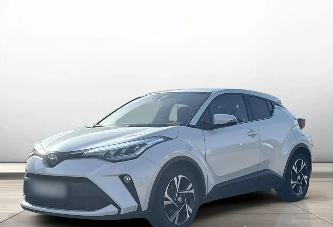Toyota C-HR 2.0 Hybrid Style 2022 - używany samochód w leasingu