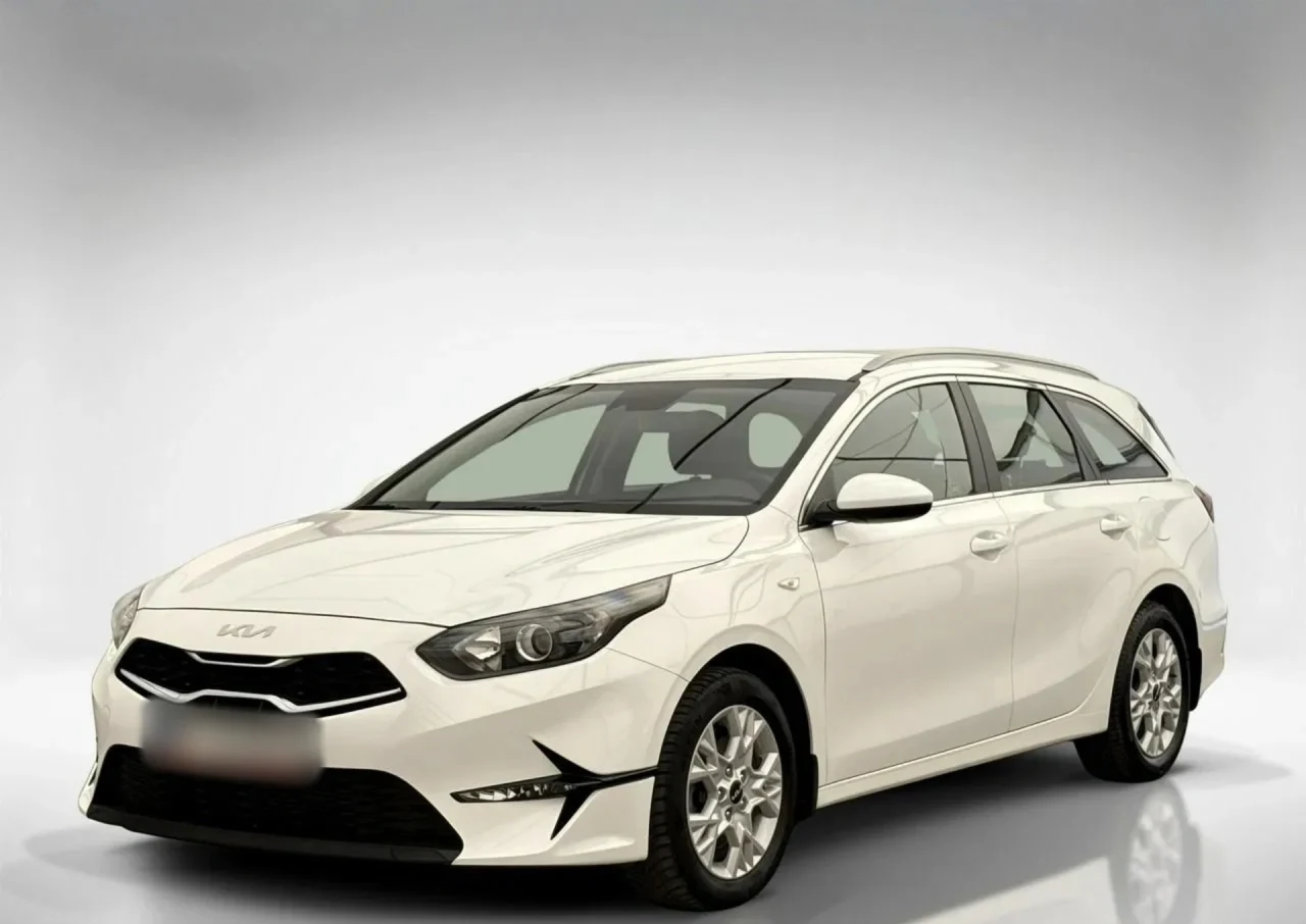 Kia Ceed 1.5 T-GDI M 2023 - używany samochód w leasingu