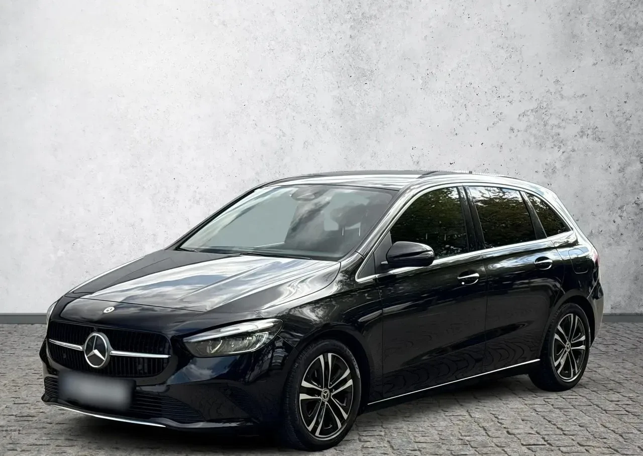 Mercedes-Benz Klasa B B 220 d 8G-DCT 2023 - używany samochód w leasingu