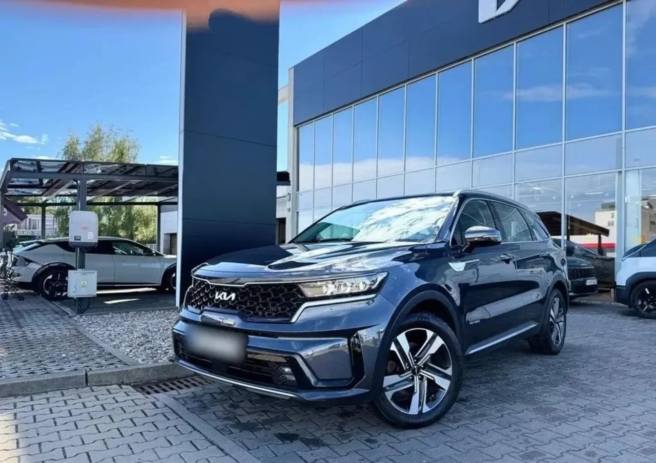 Kia Sorento 1.6 T-GDI HEV L aut 7os. 2023 - gebrauchtes Leasingfahrzeug