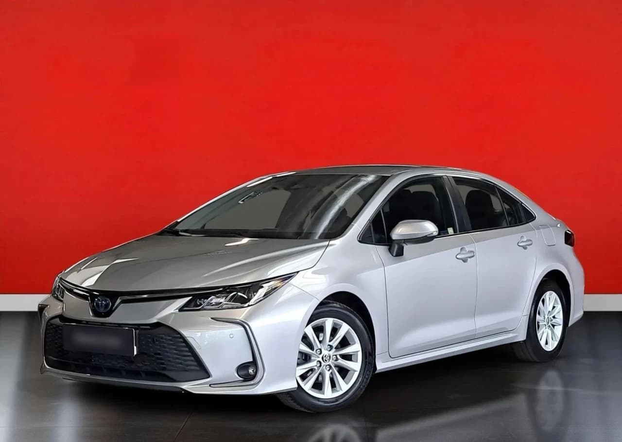 Toyota Corolla 1.8 Hybrid Comfort 2023 - używany samochód w leasingu