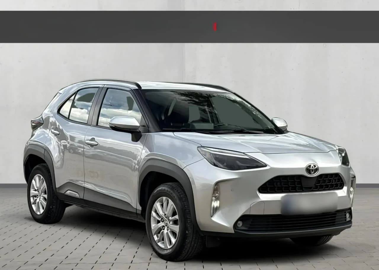 Toyota Yaris Cross 1.5 Comfort 2023 - używany samochód w leasingu