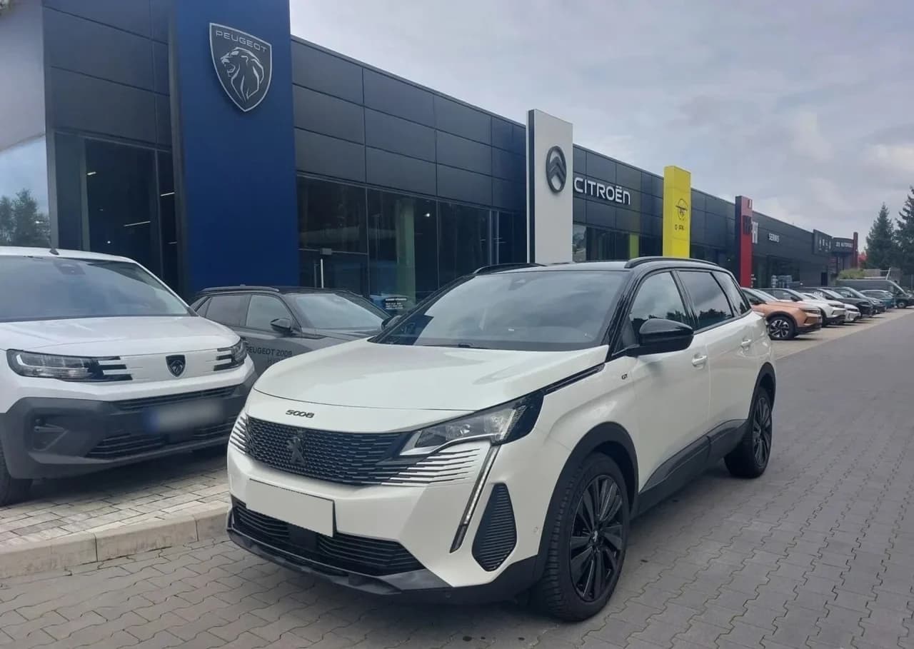 Peugeot 5008 1.5 BlueHDi GT S&S EAT8 2023 - gebrauchtes Leasingfahrzeug