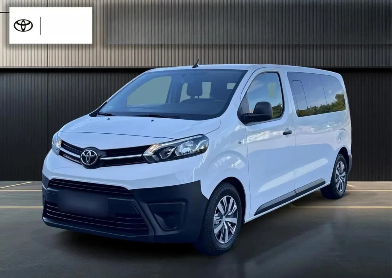 Toyota ProAce Verso 1.5 D4-D Medium Business 2022 - gebrauchtes Leasingfahrzeug