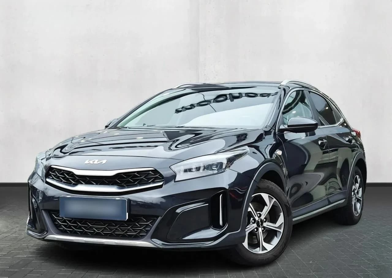 Kia XCeed 1.5 T-GDI M DCT 2023 - używany samochód w leasingu