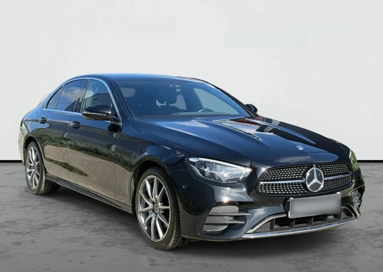 Mercedes-Benz Klasa E E 220 d 4-Matic AMG 2023 - gebrauchtes Leasingfahrzeug