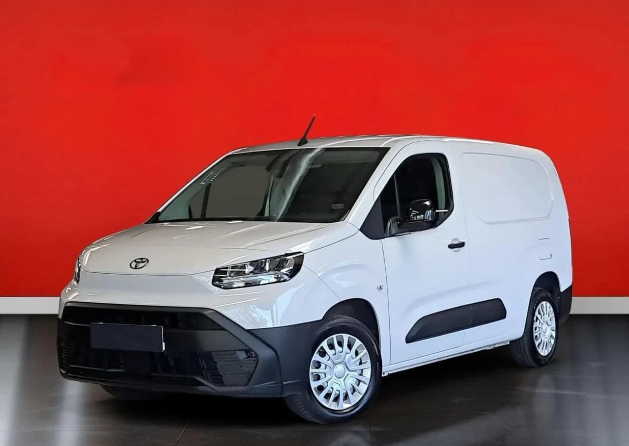 Toyota Proace City 1.5 D-4D Long 2,4t Active 2025 - gebrauchtes Leasingfahrzeug