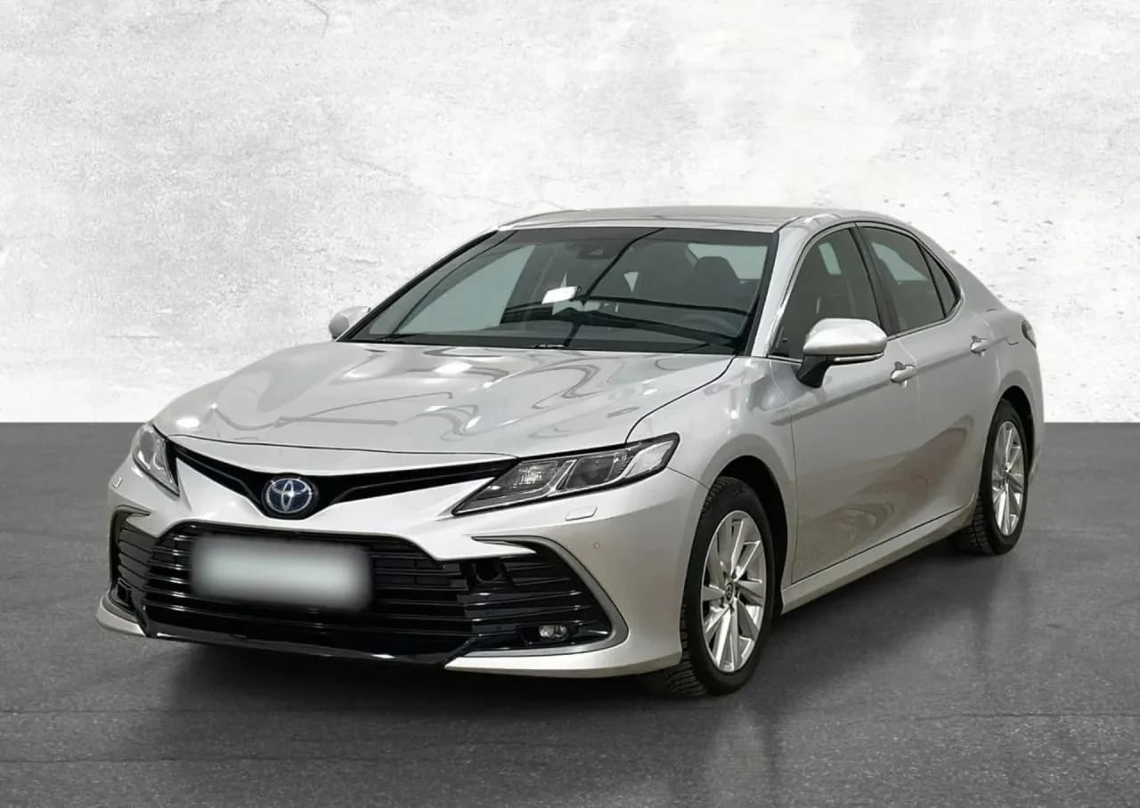 Toyota Camry 2.5 Hybrid Comfort CVT 2023 - gebrauchtes Leasingfahrzeug