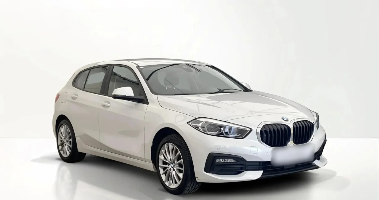 BMW Seria 1 118i Advantage aut 2023 - gebrauchtes Leasingfahrzeug