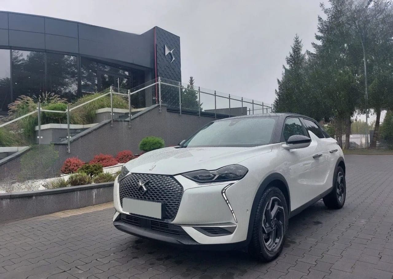 DS 3 Crossback 3 1.2 PureTech Grand Chic aut 2021 - używany samochód w leasingu