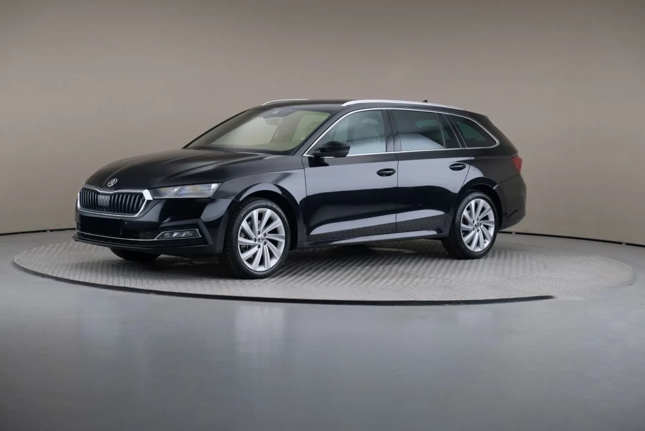 Skoda Octavia 2.0 TSI 4x4 Style DSG 2023 - używany samochód w leasingu