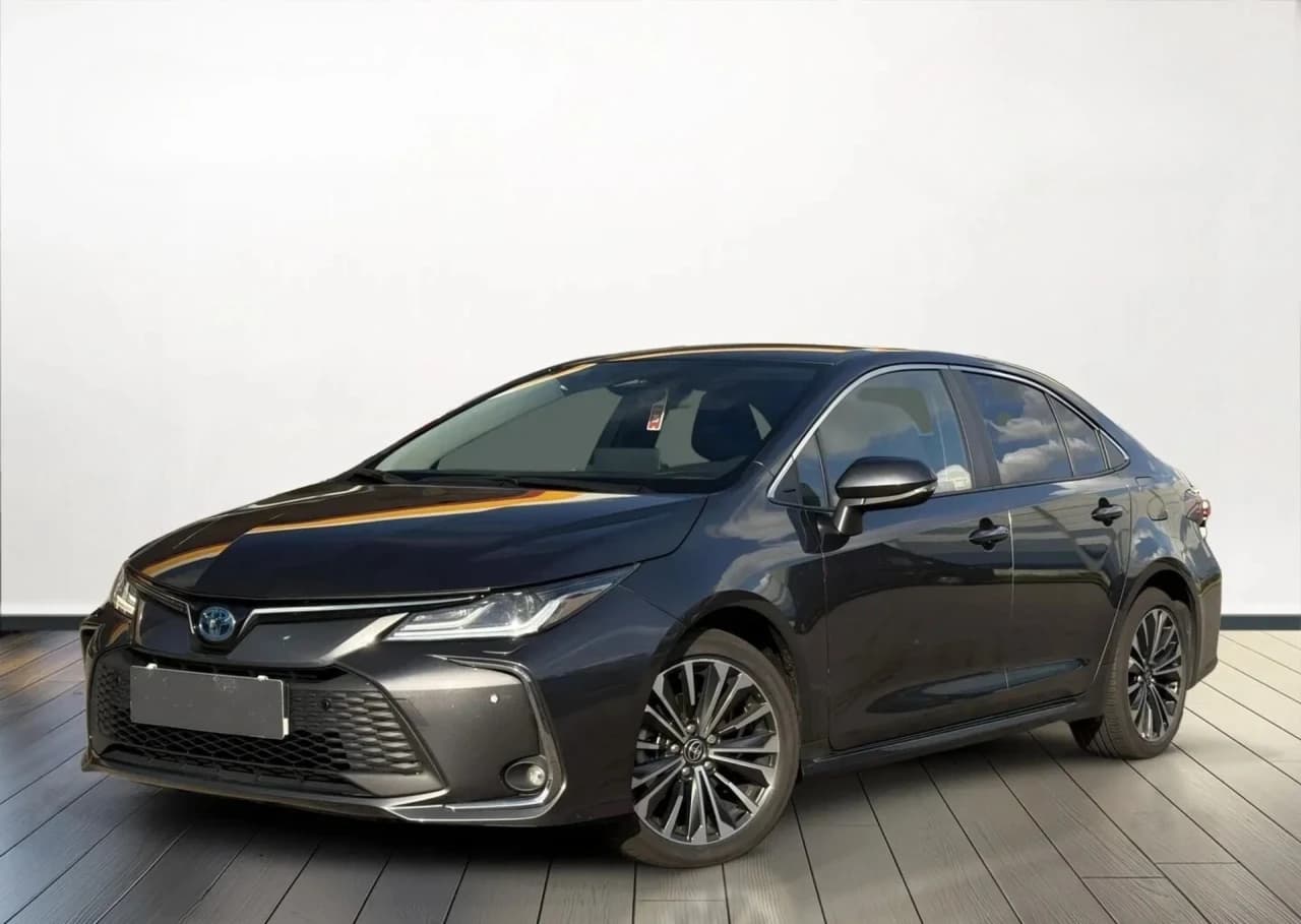 Toyota Corolla 1.8 Hybrid Style 2024 - gebrauchtes Leasingfahrzeug