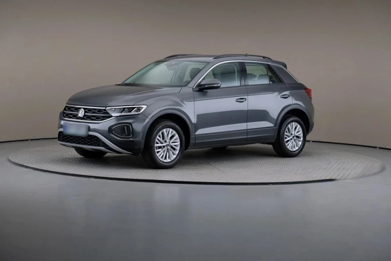 Volkswagen T-Roc 1.5 TSI Life DSG 2023 - używany samochód w leasingu