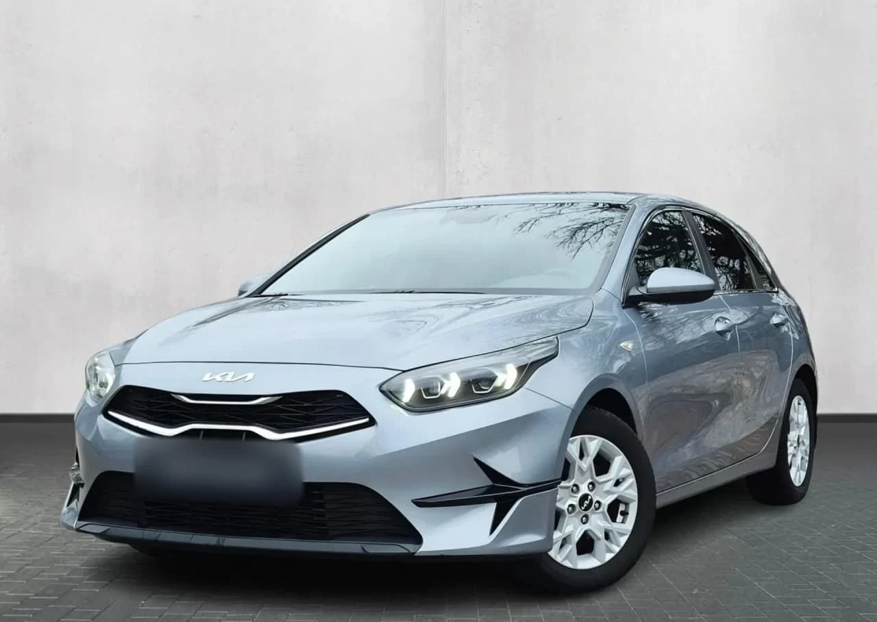 Kia Ceed 1.5 T-GDI M DCT 2024 - używany samochód w leasingu