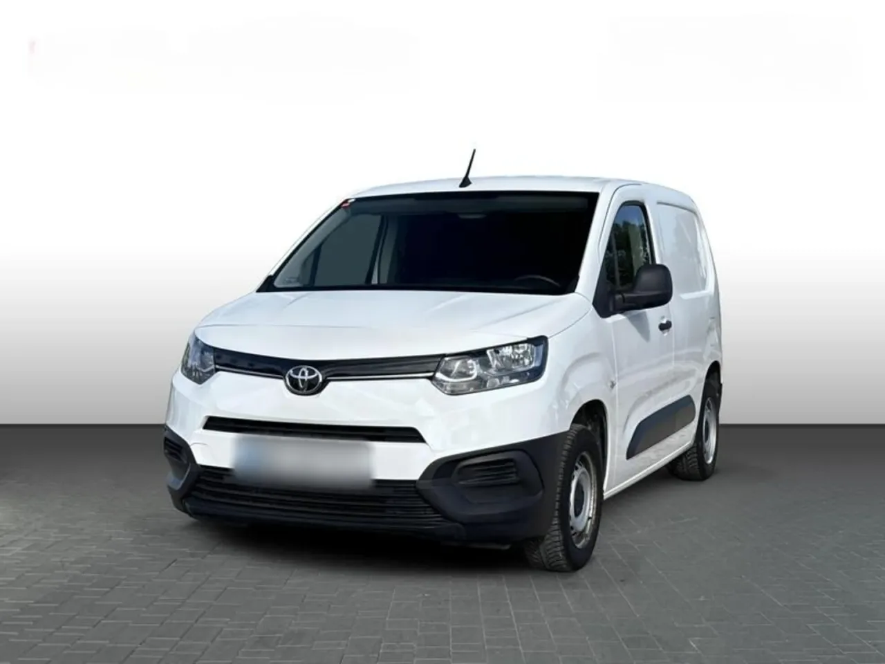 Toyota Proace City 1.5 D-4D Standard 2,0t Active 2021 - używany samochód w leasingu