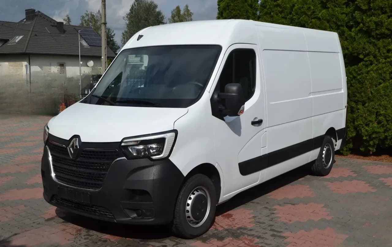 Renault Master dCi L2H2 Extra 2024 - used car for lease