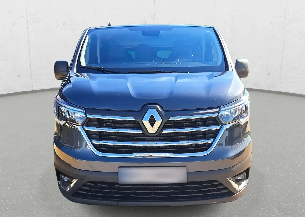 Renault Trafic SpaceClass 2.0 dCi 2023 - used car for lease