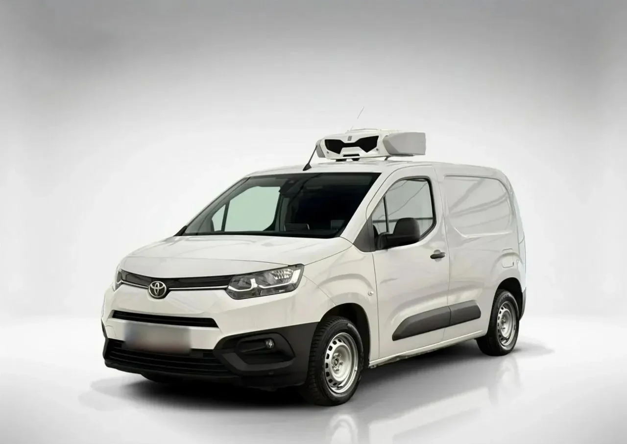 Toyota Proace City 1.5 D-4D Standard 2,3t Active 2023 - gebrauchtes Leasingfahrzeug
