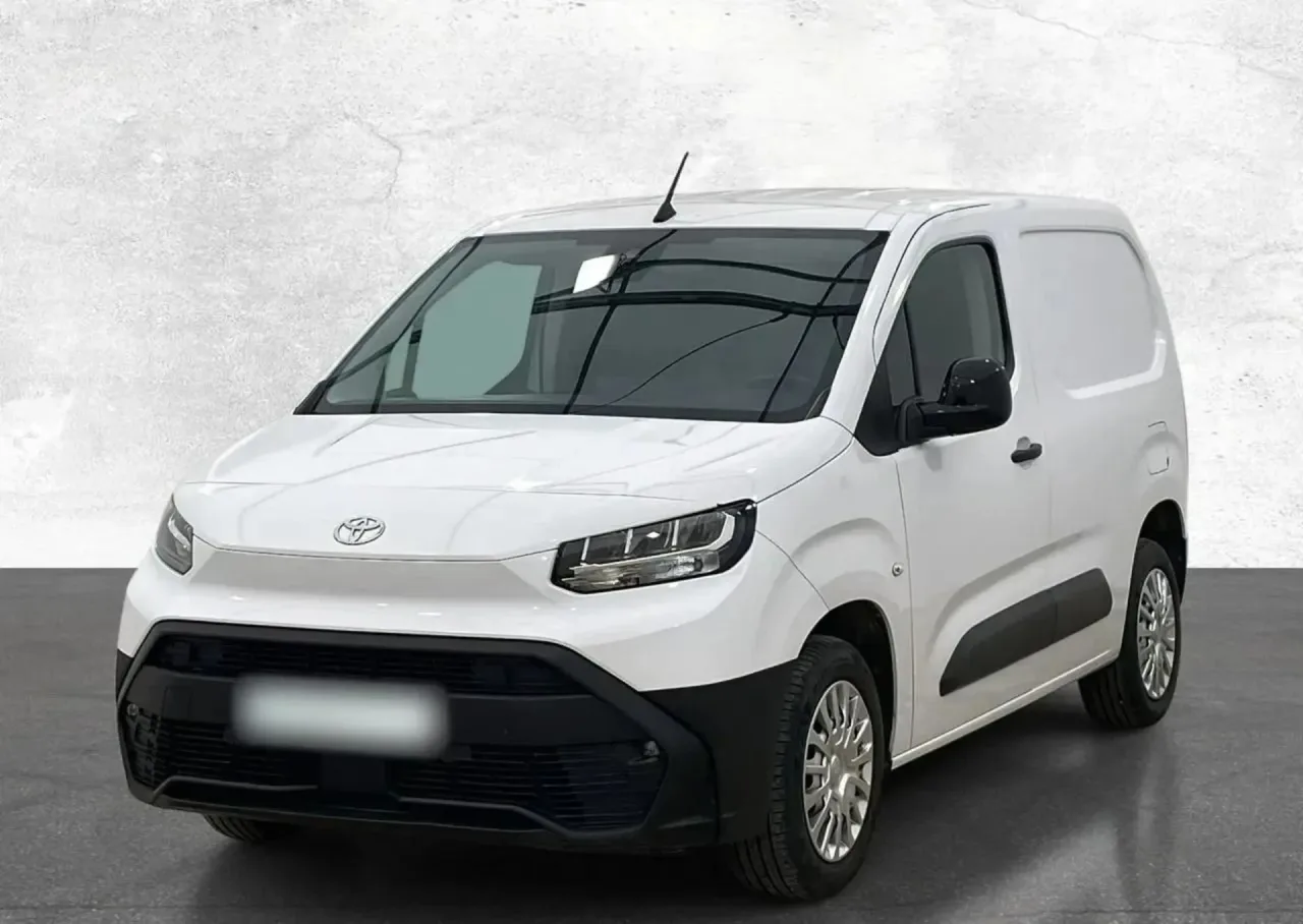 Toyota Proace City 1.5 D-4D Standard 2,0t Active 2024 - używany samochód w leasingu
