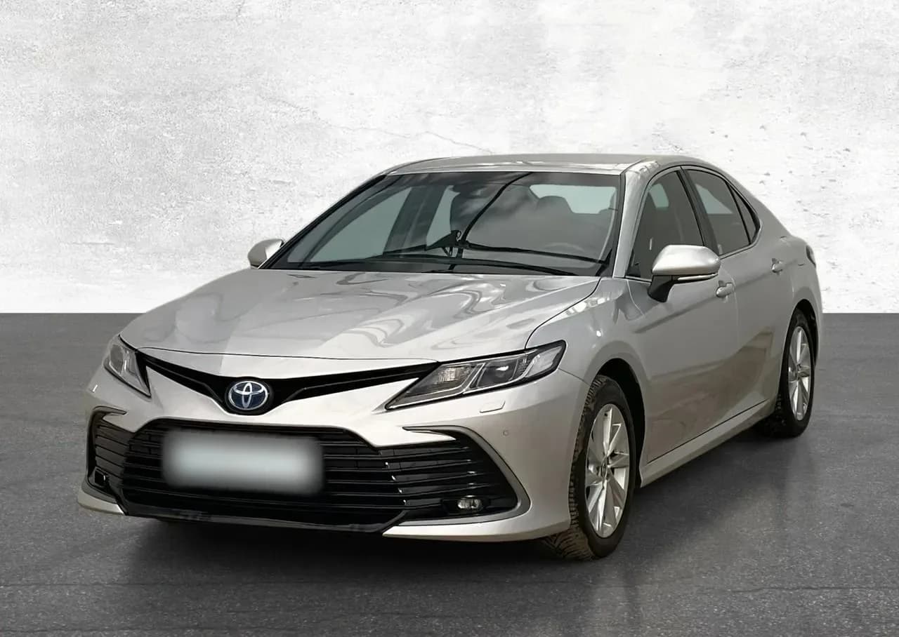 Toyota Camry 2.5 Hybrid Comfort CVT 2023 - gebrauchtes Leasingfahrzeug