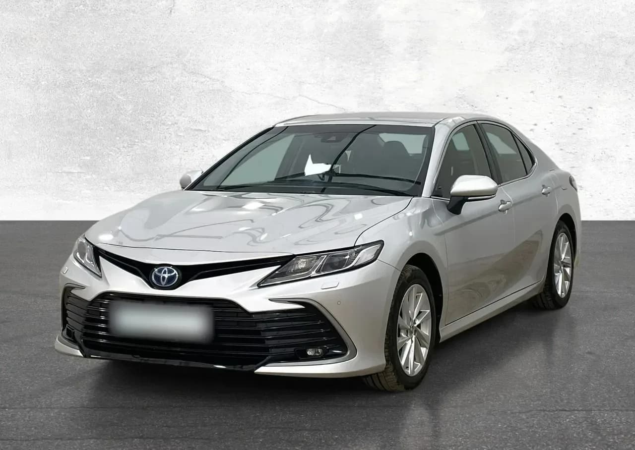 Toyota Camry 2.5 Hybrid Comfort CVT 2023 - gebrauchtes Leasingfahrzeug