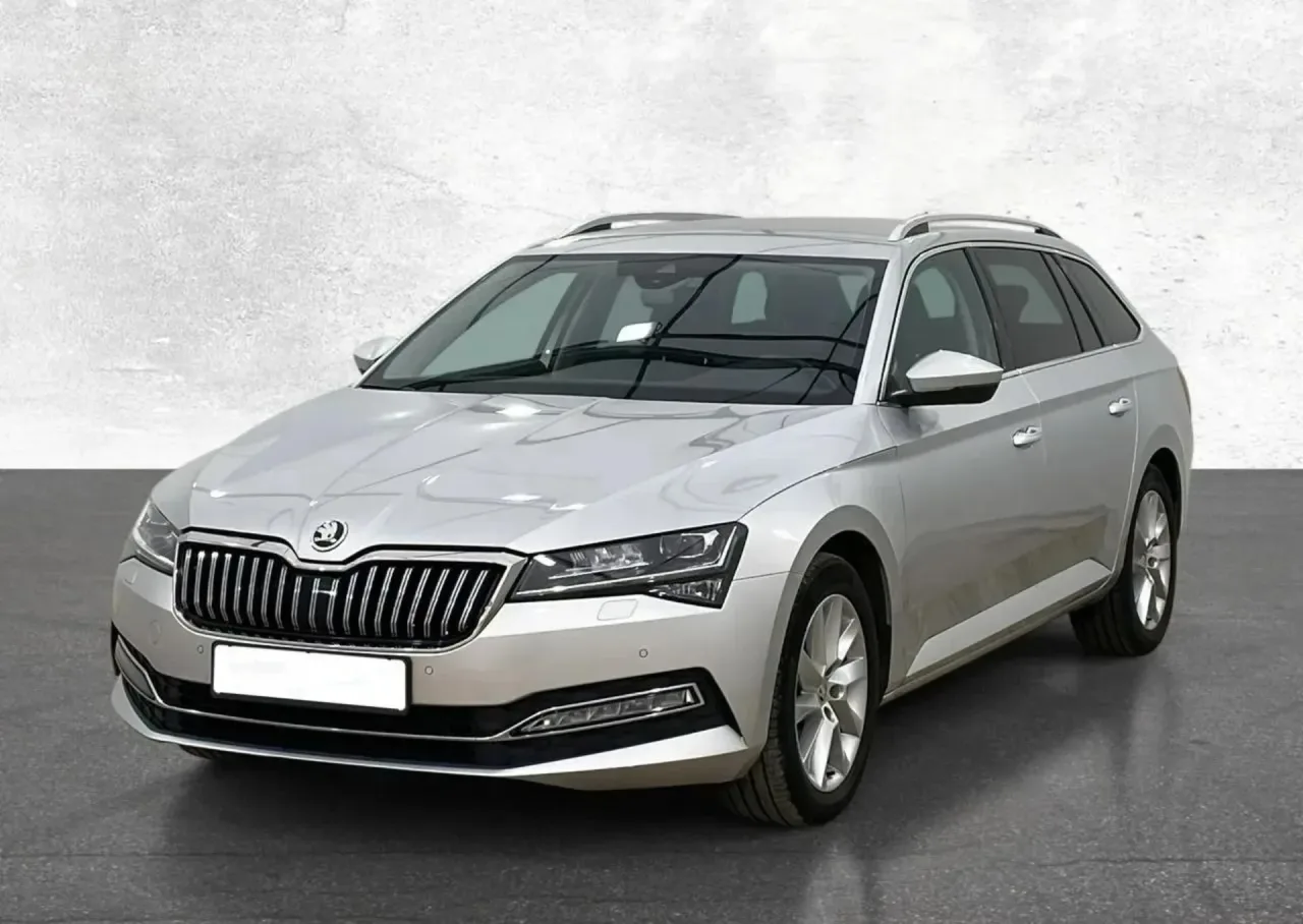 Skoda Superb 2.0 TDI SCR Style DSG 2023 - używany samochód w leasingu
