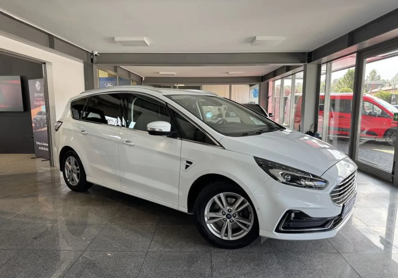 Ford S-Max 2.5 Hybrid Titanium CVT 2022 - gebrauchtes Leasingfahrzeug