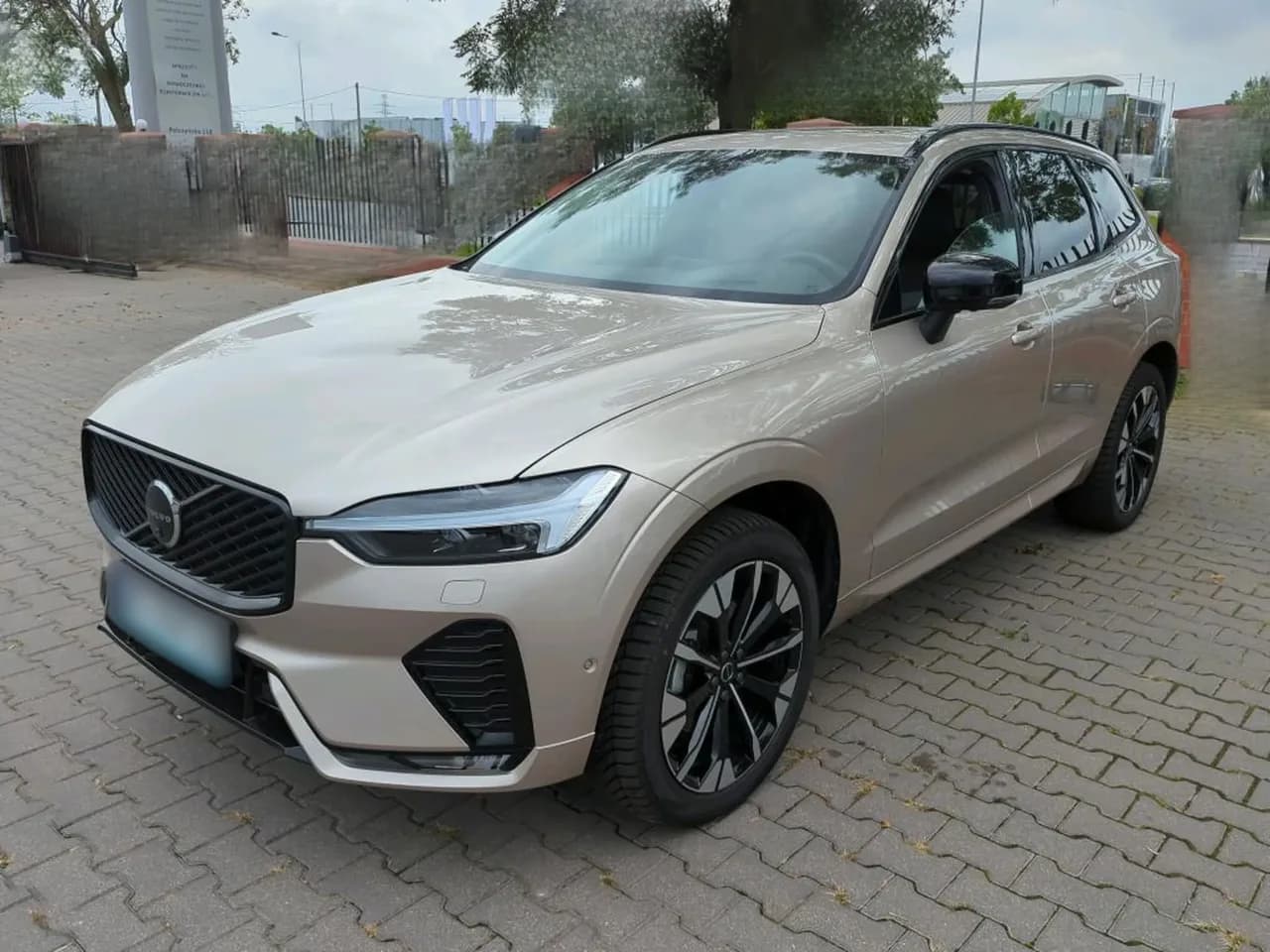 Volvo XC 60 B5 B AWD Ultra Dark aut 2025 - used car for lease