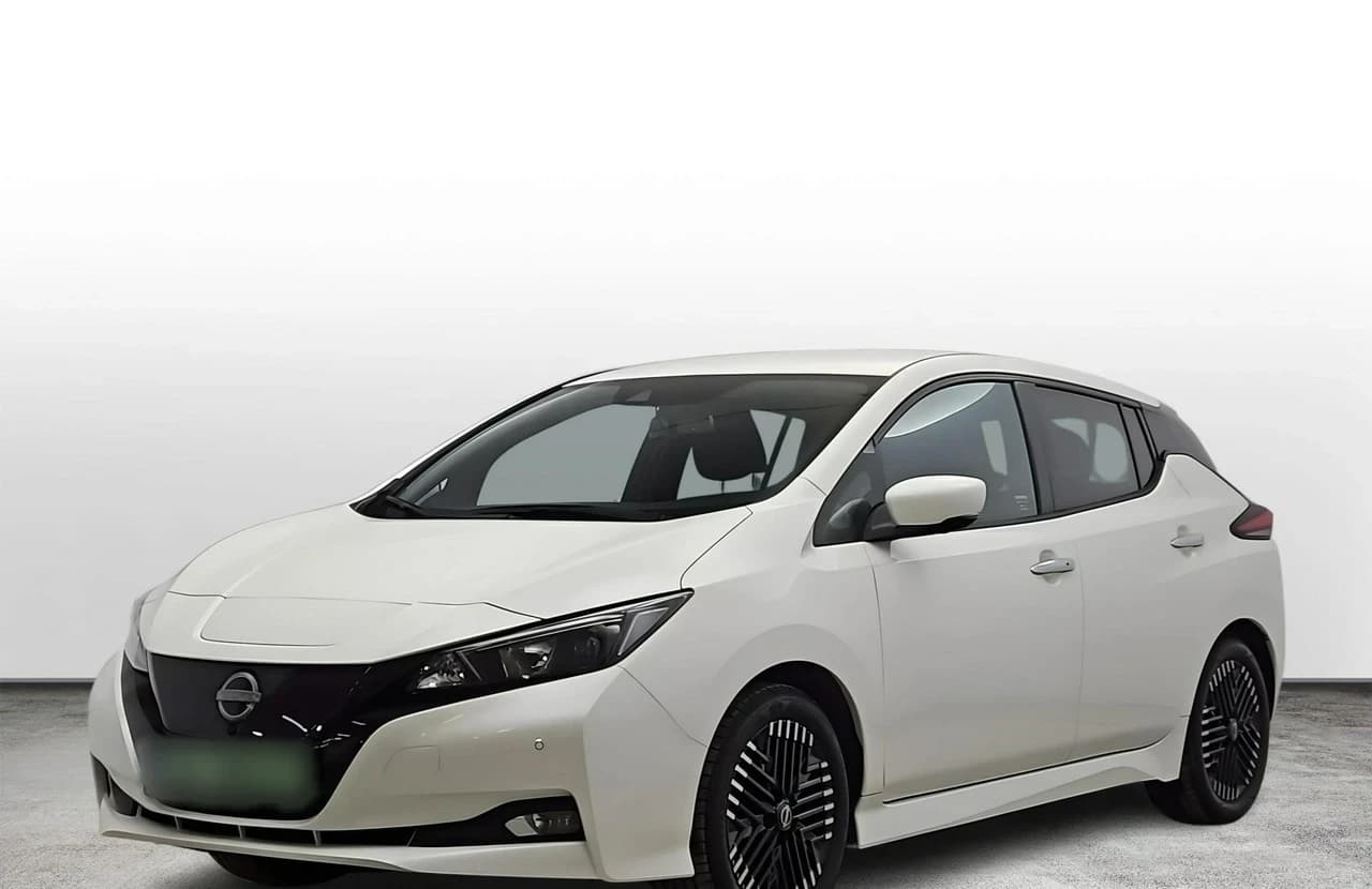 Nissan Leaf 40kWh N-Connecta 2023 - вживаний автомобіль в лізингу