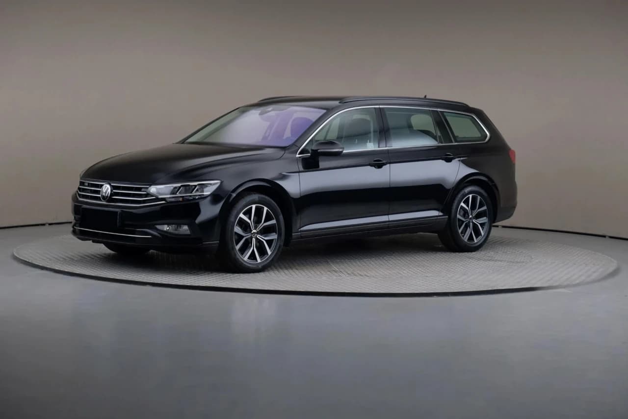 Volkswagen Passat 2.0 TSI Business DSG 2024 - gebrauchtes Leasingfahrzeug