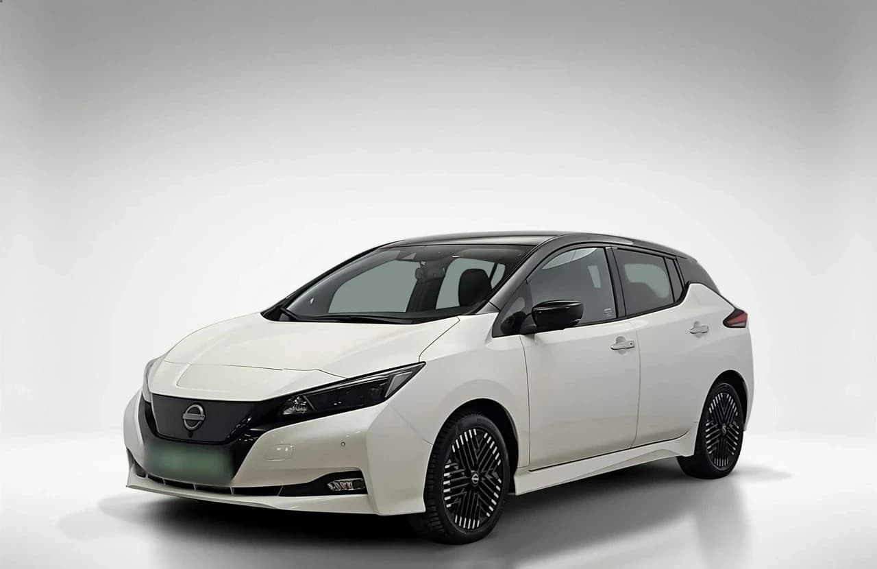 Nissan Leaf 40kWh N-Connecta 2023 - вживаний автомобіль в лізингу