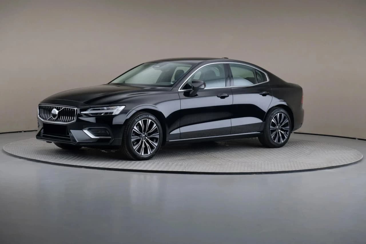 Volvo S60 B4 B Plus Dark aut 2023 - gebrauchtes Leasingfahrzeug
