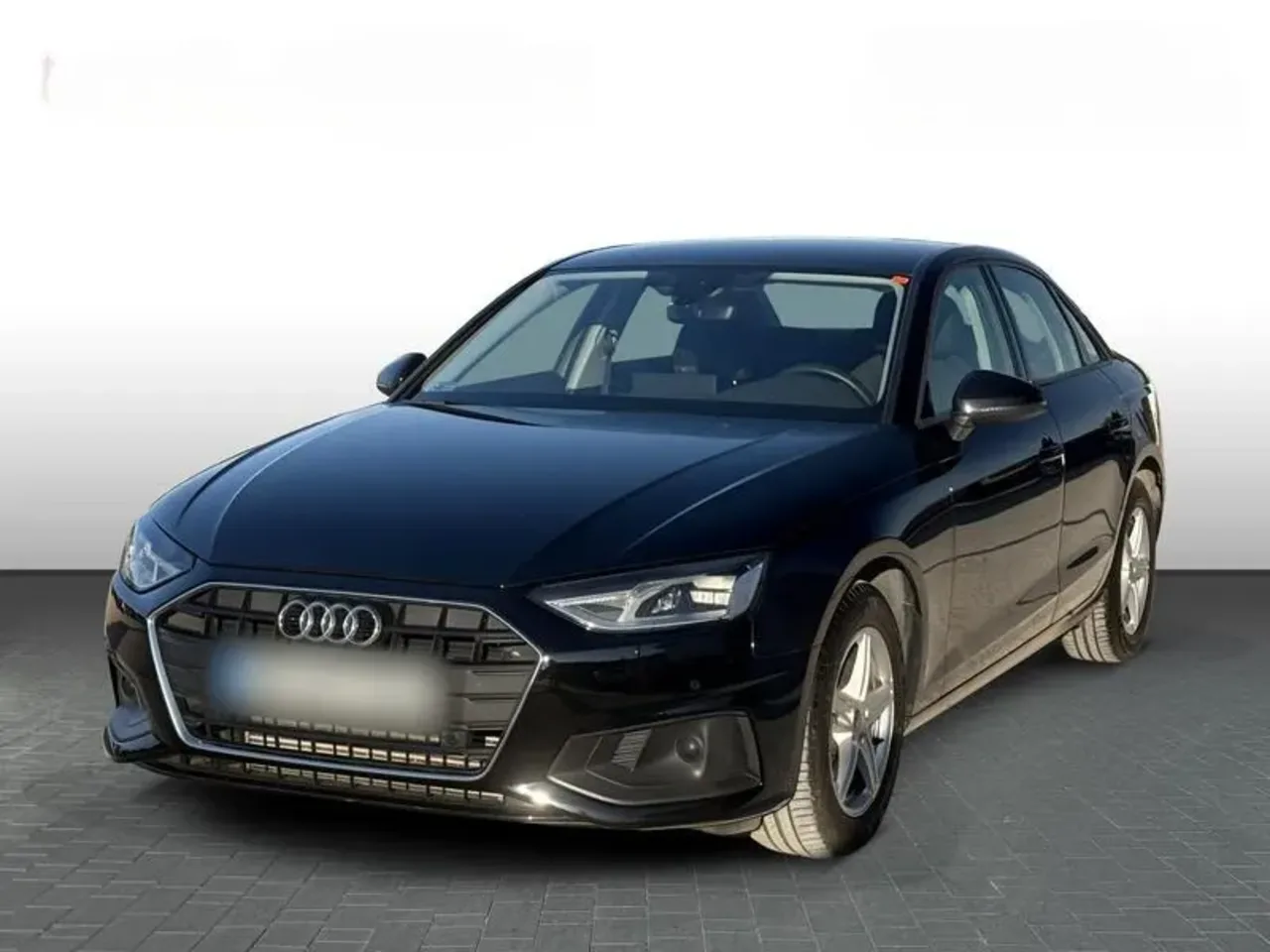 Audi A4 35 TFSI mHEV S tronic 2022 - używany samochód w leasingu