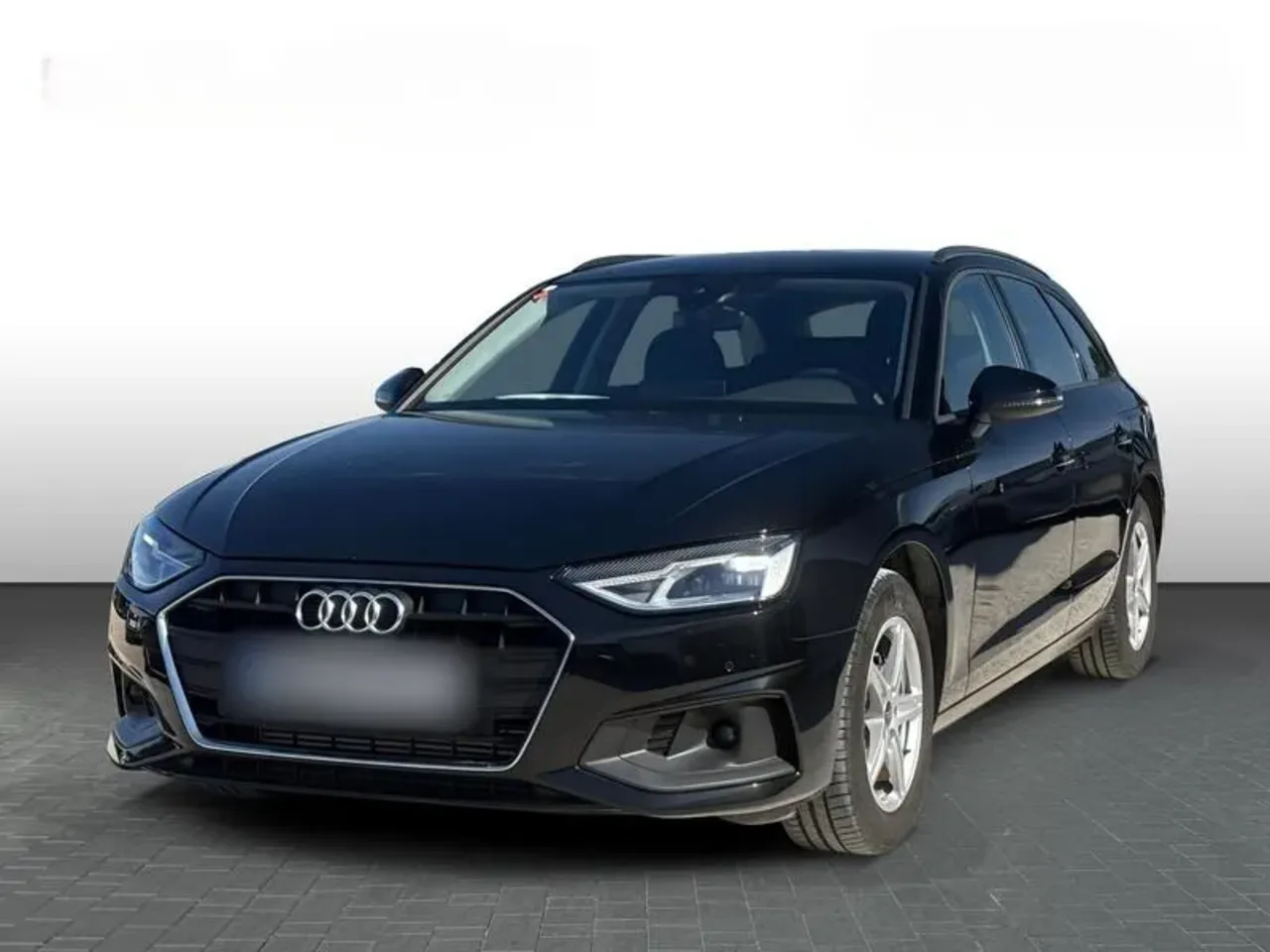 Audi A4 35 TFSI mHEV S tronic 2023 - używany samochód w leasingu