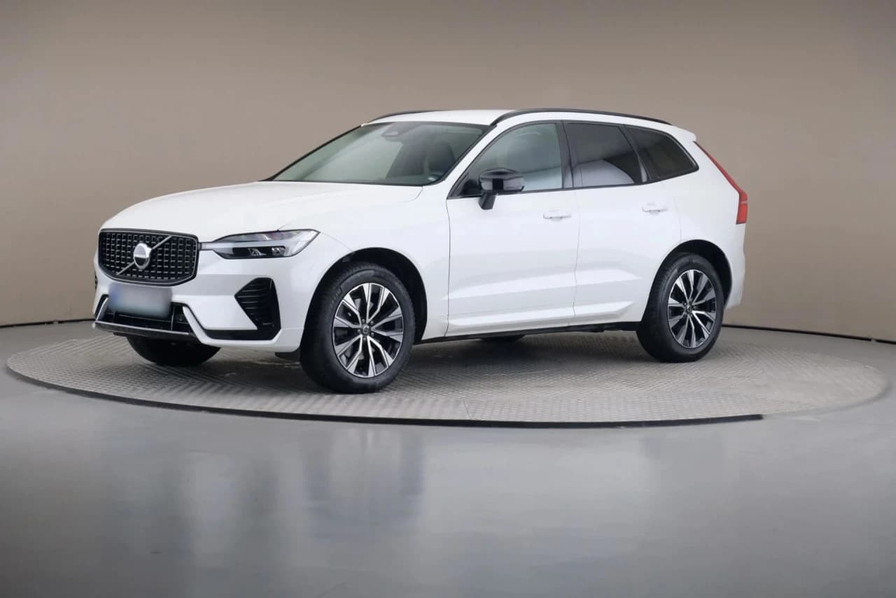 Volvo XC 60 B4 D AWD Plus Dark aut 2023 - używany samochód w leasingu