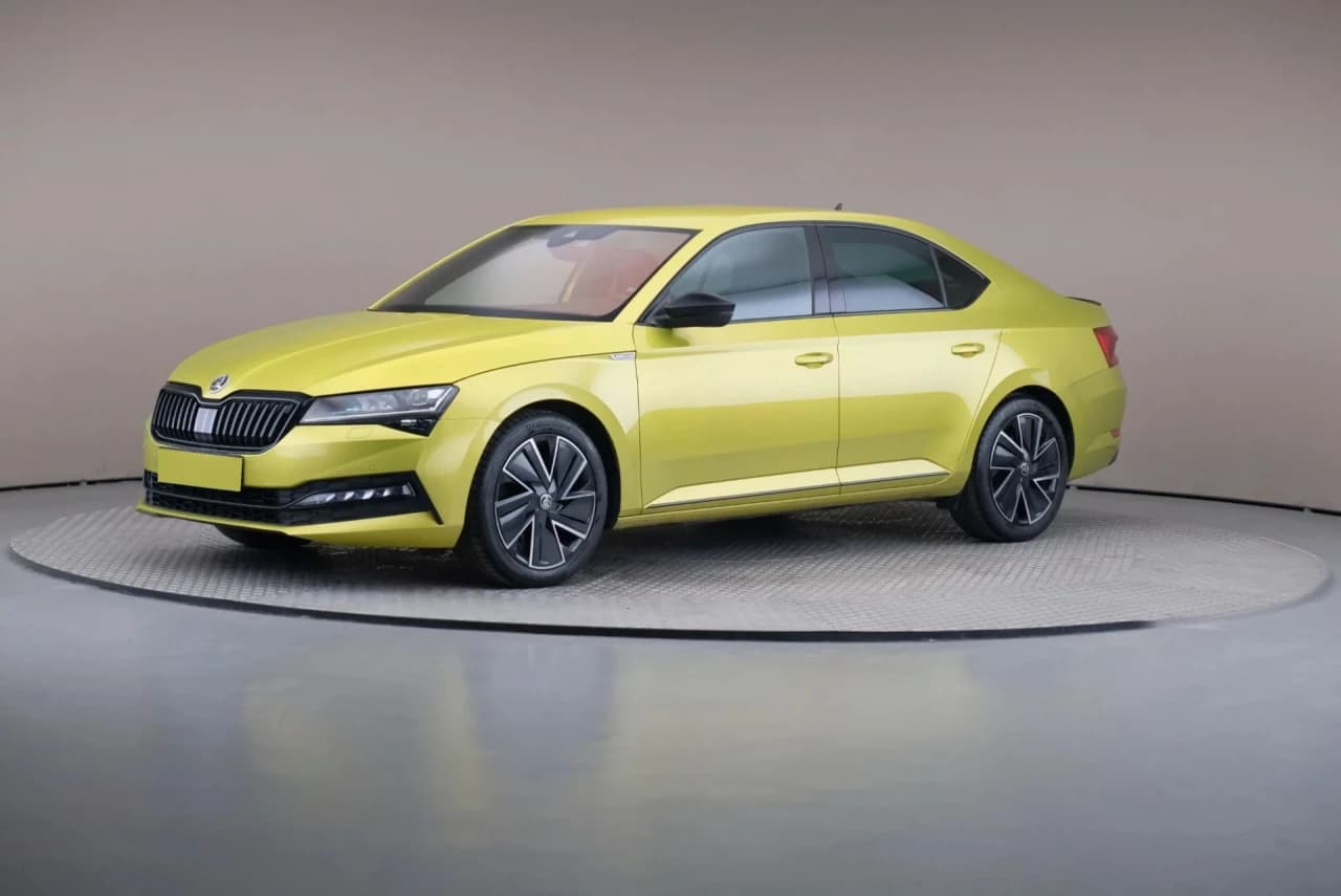 Skoda Superb 2.0 TDI SCR Sportline DSG 2022 - używany samochód w leasingu