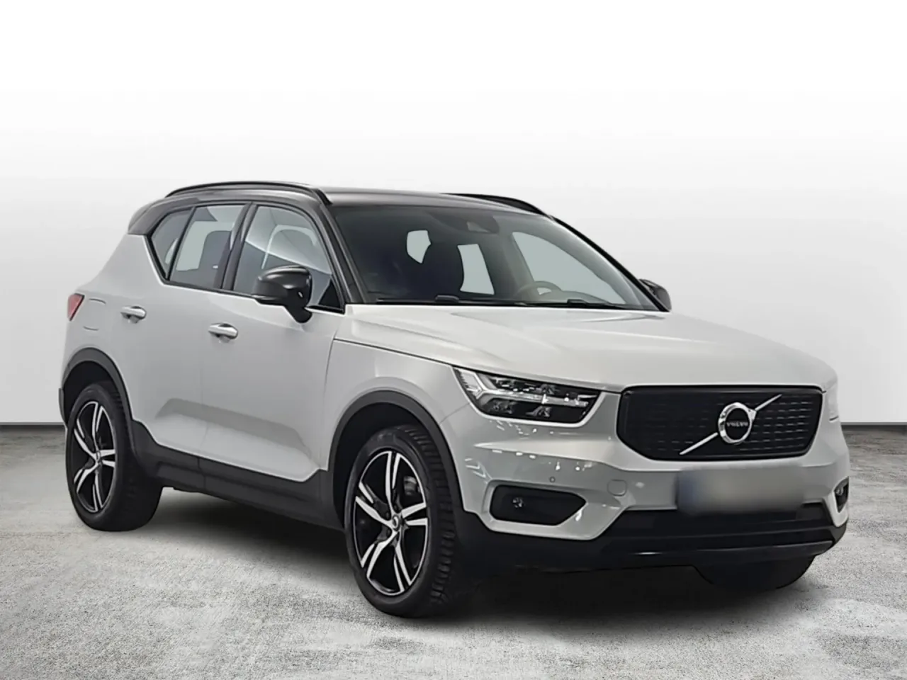 Volvo XC 40 T5 Plug-In Hybrid R-Design aut 2021 - używany samochód w leasingu