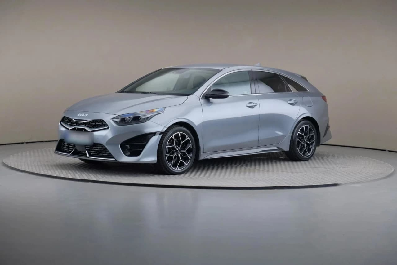 Kia Proceed 1.5 T-GDI GT Line DCT 2023 - używany samochód w leasingu