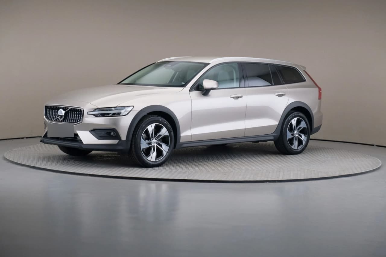 Volvo V60 CC Plus B5 B AWD aut 2023 - używany samochód w leasingu